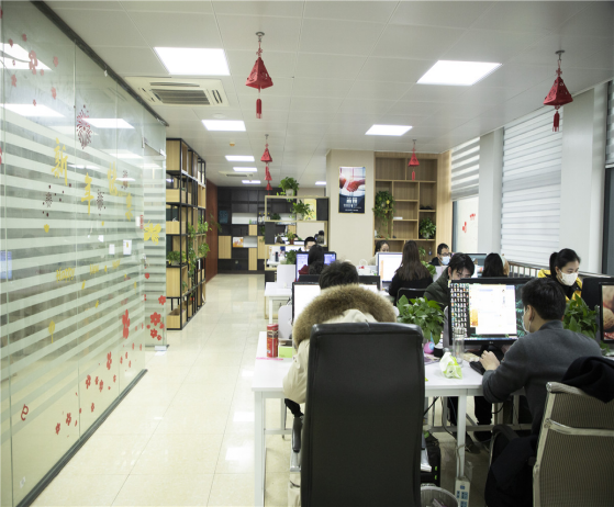 团队建设创未来 花声匠设计服务以更优体验开拓信息咨询服务新篇章